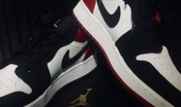 aj视频,揭秘潮流鞋王背后的故事与魅力