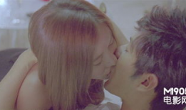 床上接吻视频,揭秘床上接吻视频的浪漫瞬间